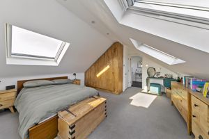 Bedroom- click for photo gallery